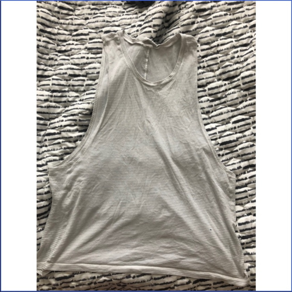 Lululemon white crop muscle tank